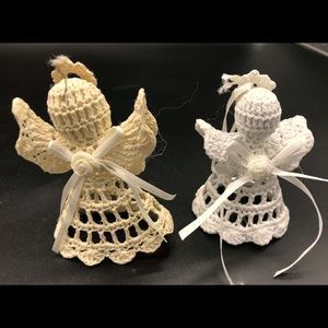 💲3/$20💲🌸2 older starched angels for decor🌸